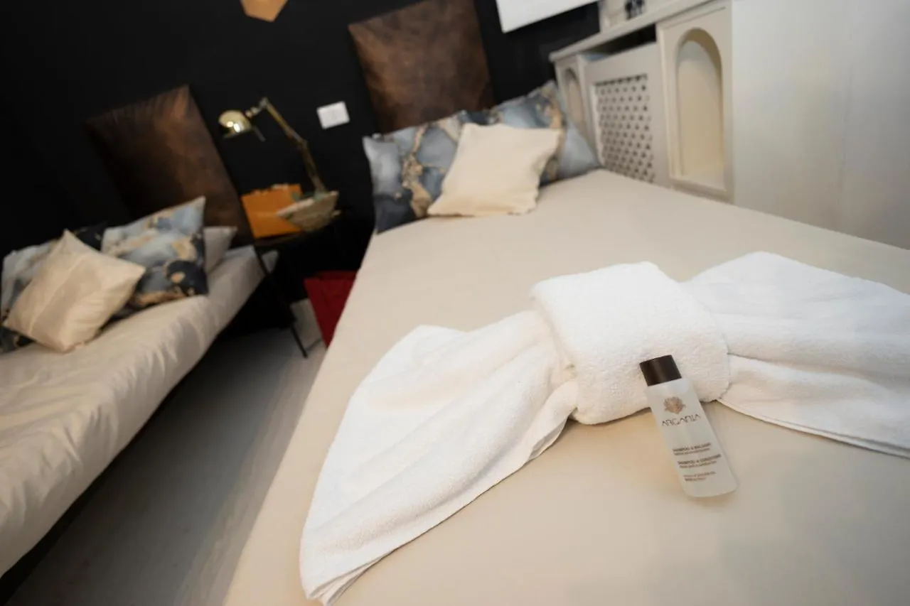 Via Del Babuino 192 Superior Suite 로마 0*,  이탈리아