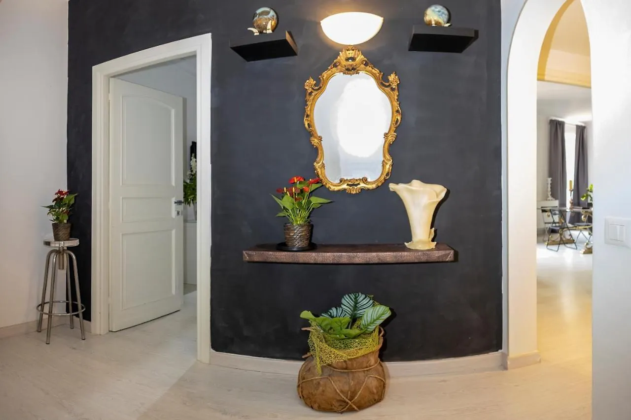 Via Del Babuino 192 Superior Suite 로마 0*,