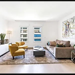 Puerto Banus Luxury Located In Harbor Marbella